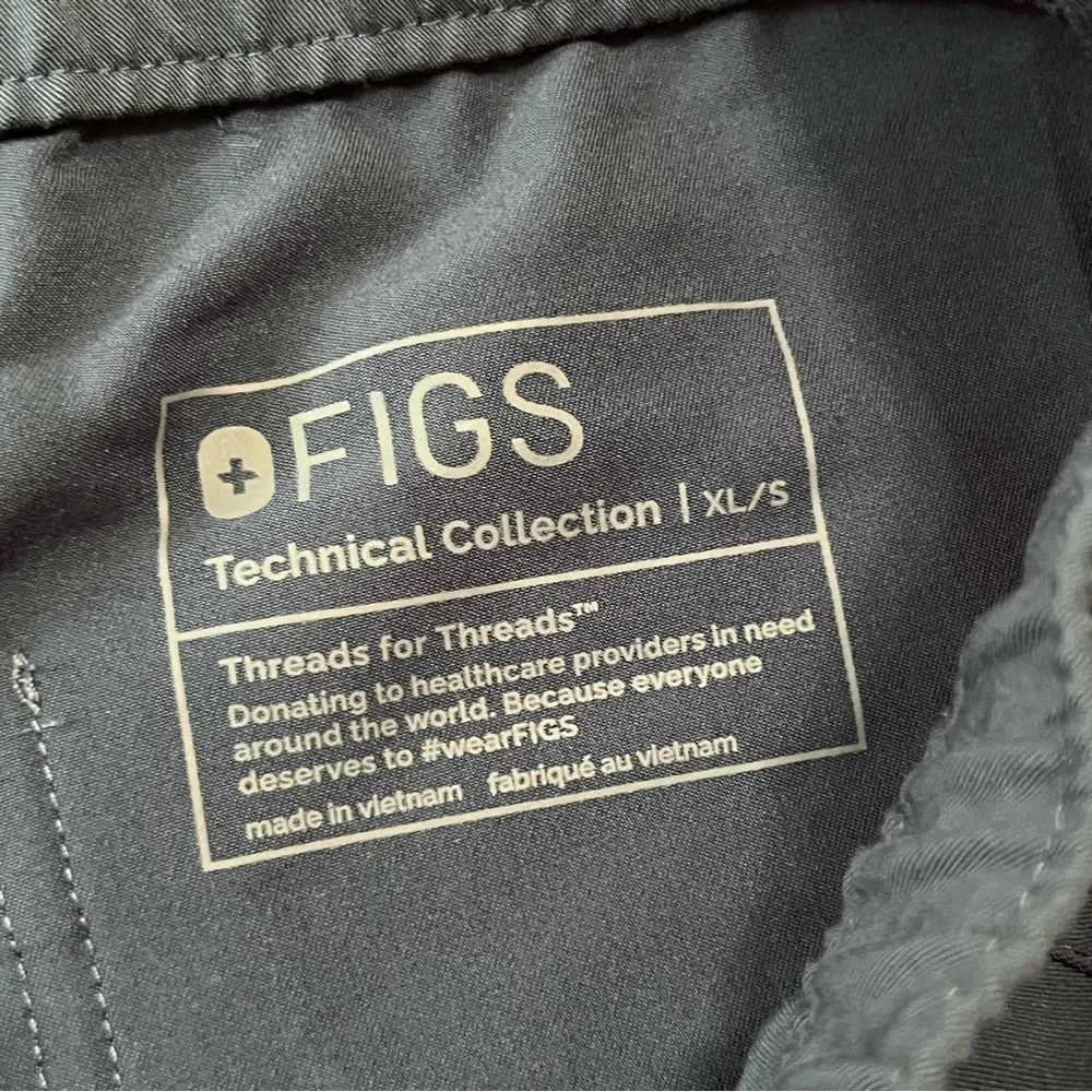 Figs Cairo Cargo Scrub Pants